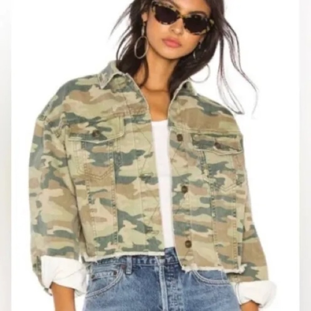 NWOT Women’s Free People Cropped Camo Jacket Size S